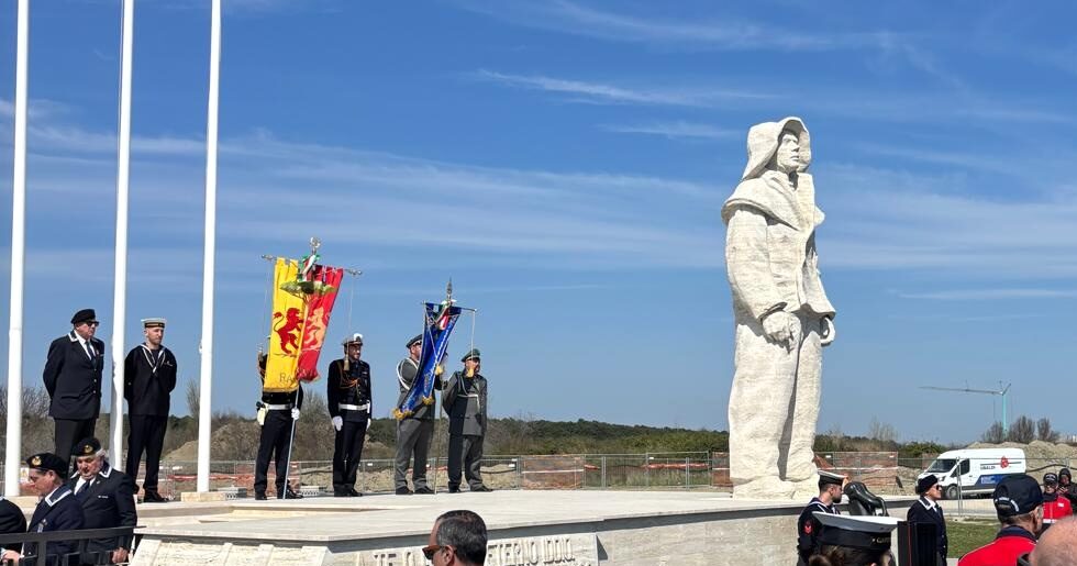 monumento caduti del mare